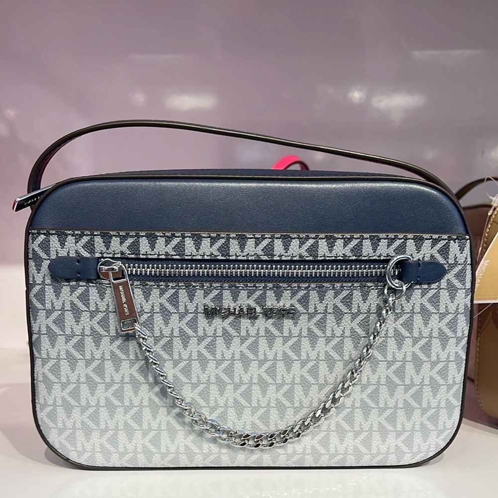 Michael Kors Jet Set Large Ombré Signature Logo EW Crossbody Body
Navy 
NWT - Picture 6 of 13